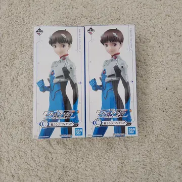 에반게리온 신지 피규어 2체 세트