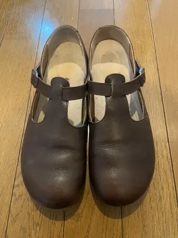 브라운 로퍼 40 사이즈 스트랩 포함