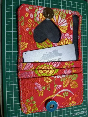 꽃무늬 자수 카드 홀더 교통카드 지갑