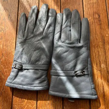 가죽 장갑 그레이 스트랩 포함