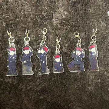 오소마츠 6쌍둥이 아크릴 참 묶음 판매