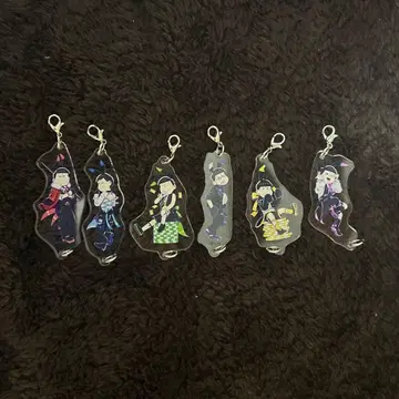 오소마츠 6쌍둥이 아크릴 참 묶음 판매