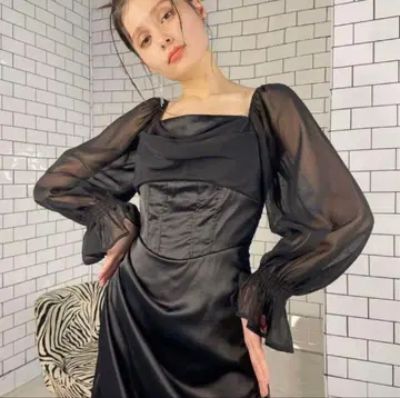 [ 새상품급 ] PELLICULE 쉬폰 코르셋 원피스 블랙 페리큐어