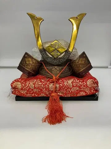 다케다 신겐 출세 투구 스와 호쇼의 투구