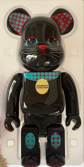 수요일의 다운타운 특별판 베어브릭 물방울 패턴 400%