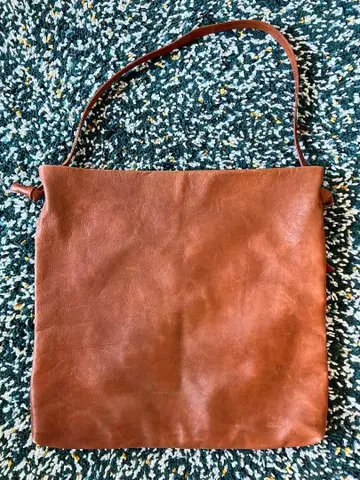 SLOW &CO 브라운 가죽 숄더백