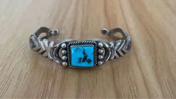 슬리핑 뷰티 터콰이즈 실버 뱅글