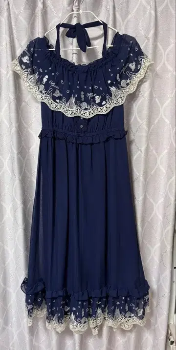 axes femme POETIQUE 아리엘 오프숄더 롱 원피스