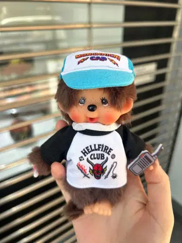 몬치치 기묘한 이야기 더스틴