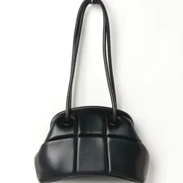 ADD CULUMN(애드 컬럼) PUFF-CLASP/금속 잠금장치 백