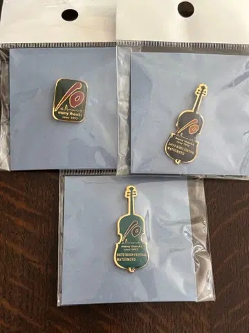 사이토 우키 기념 페스티벌 핀 배지