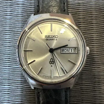 SEIKO 쿼츠 손목시계 작동품 3803 새상품급