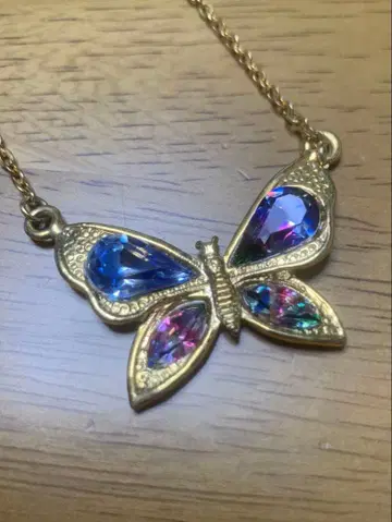 아이리스 유리 목걸이 빈티지 나비 버터플라이