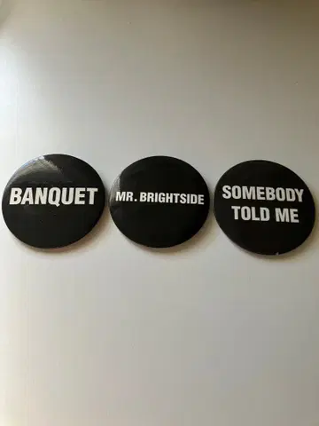 number nine 넘버나인 05SS 캔 배지 세트 B