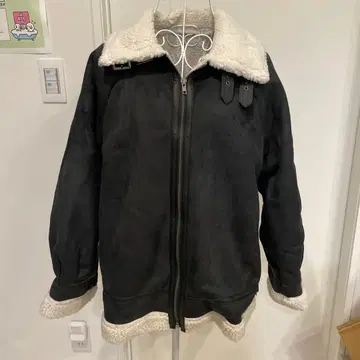 (새상품) EGOIST 보아 옷깃 블랙 스웨이드풍 자켓