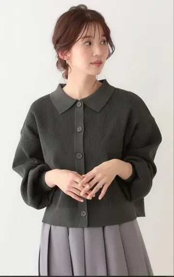 Cutie Blonde 카라 부착 스폰디쉬 니트 가디건