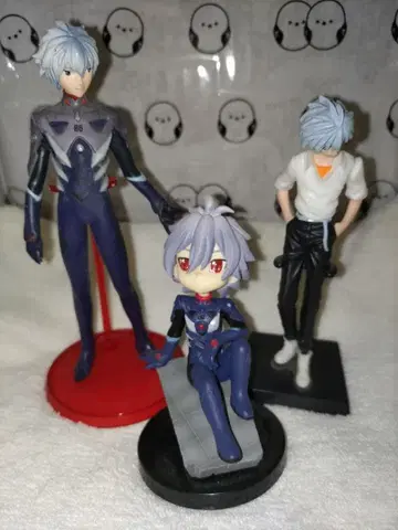 에반게리온 나기사 카오루 피규어 세트