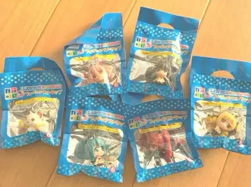 LAWSON 마법소녀 마도카 마기카 피규어 스트랩 6개 세트