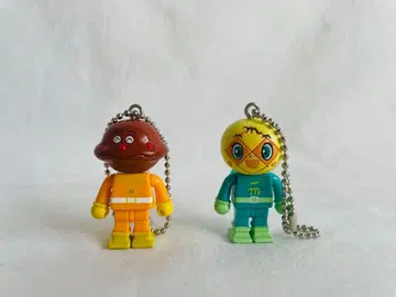 [큐브메이트] 카레빵맨 멜론빵나 키링 (세로 5cm)