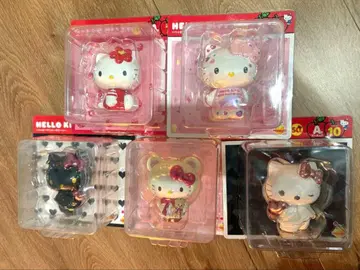 헬로키티 피규어 5개 세트