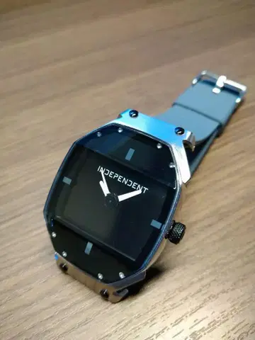 INDEPENDENT 아날로그 쿼츠 손목시계