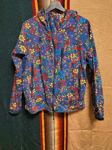 보헤미안즈 자켓