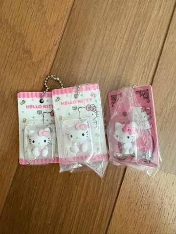 헬로키티 키링 3개 세트