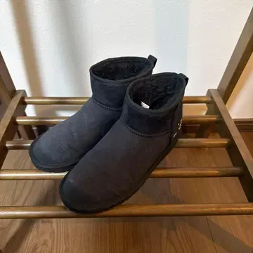 VANS 블랙 어그 부츠 기하학 패턴 25cm