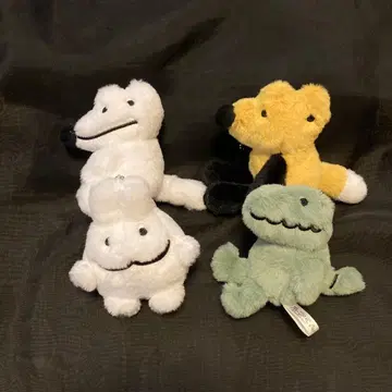 다정한 늑대 울프 군 4종 세트