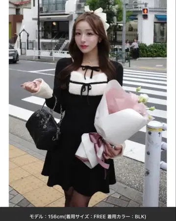 Darich 리본 퍼 플레어 니트 미니 원피스 FL 사이즈 블랙