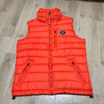 Abercrombie & Fitch 오렌지 다운 베스트