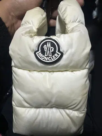 MONCLER 화이트 숄더백