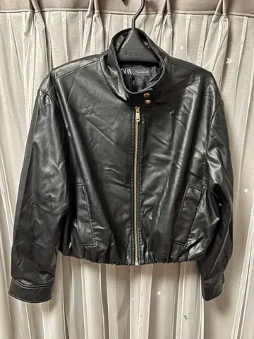 새상품급 ZARA 가죽 자켓 XL