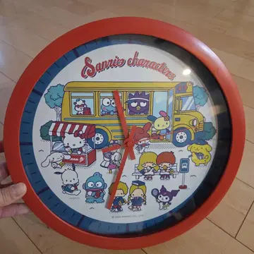 산리오 제일복권 벽걸이 시계