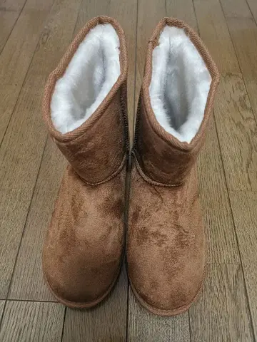 브라운 어그 부츠