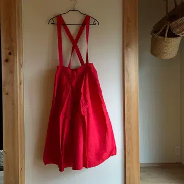 네스트로브 살로펫 빨간색