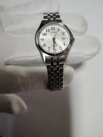 작동품 새상품급 VX82-K982 ALBA 쿼츠 손목시계 실버