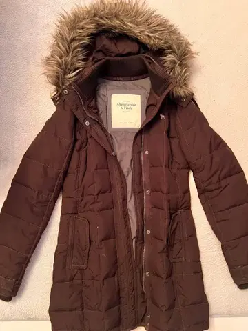 Abercrombie & Fitch 브라운 다운 자켓 S