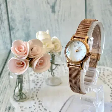 [ 레어 ] MARGARET HOWELL 손목시계 솔라 라운드 골드