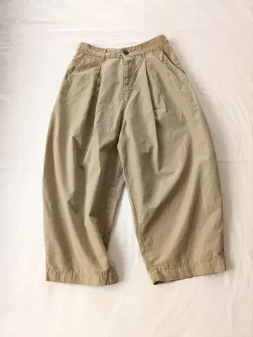 Hands of creation 면린넨 턱 오벌 테이퍼드 팬츠