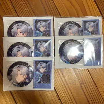 밀란 케스트렐 생일 굿즈 2025 캔뱃지 폴라로이드풍 카드