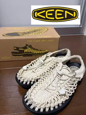KEEN UNEEK (킨 유니크) 26.5cm