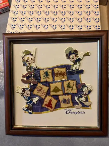 디즈니씨 미키 핀 배지 액자