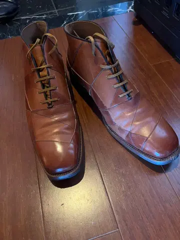 SCOTCH GRAIN 25 스파이더 처카 부츠