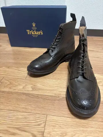 [새상품] Tricker's STOW UK9 에스프레소 윙팁
