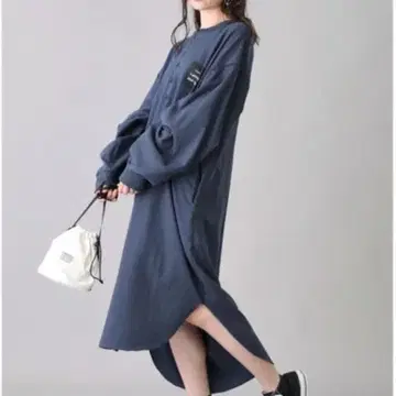 일본제 AMERICANA 롱 로고 맨투맨 원피스 네이비 F 루즈핏