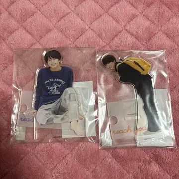 너에게 닿지 않아 아크릴 스탠드 카시와기 유우 [ 미개봉 새상품 ]