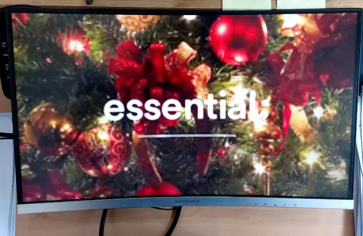 Han Sung Curved Monitor ULTRON 3254C for Parts #한성모니터,#ULTRON325 on Bunjang  Global Site.