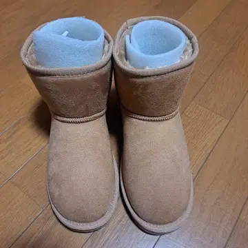 NATURAL BEAUTY BASIC 어그 부츠 M 사이즈