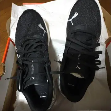 Puma Electro 러닝화 US 9